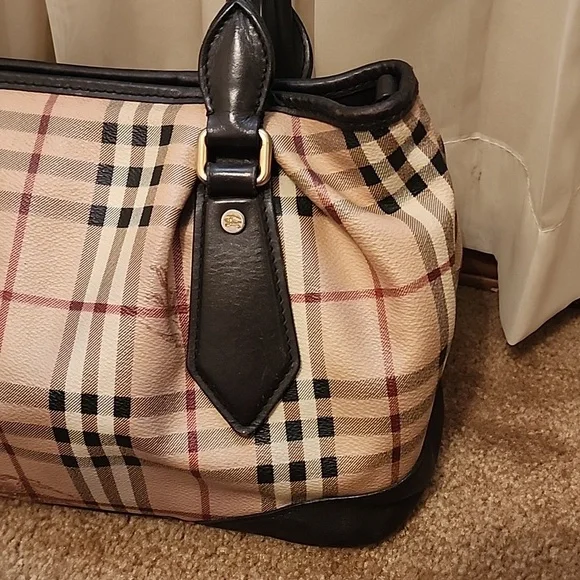 Burberry Classic Satchel Bag - Picture 3 of 16